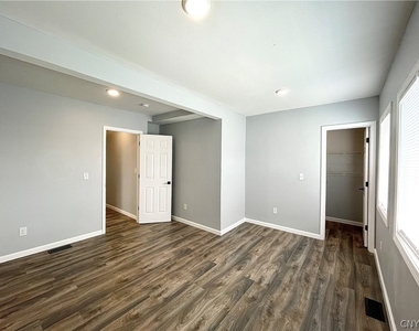 1222 Hawley Avenue - Photo Thumbnail 16