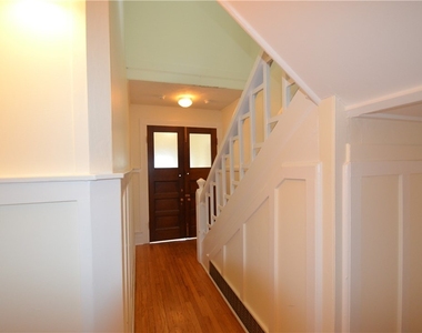 359 Green Street - Photo Thumbnail 12
