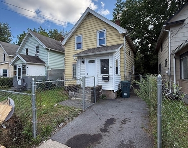 12 Wright - Photo Thumbnail 1