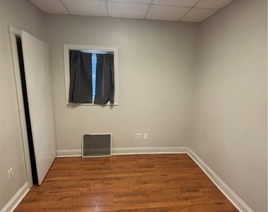 507 Welles Street - Photo Thumbnail 1