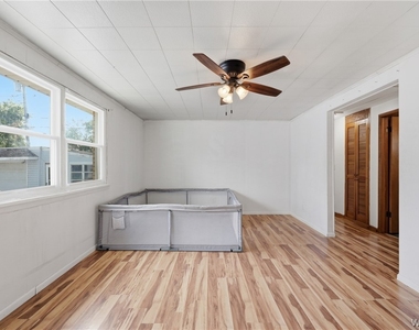 56 Awood Place - Photo Thumbnail 9