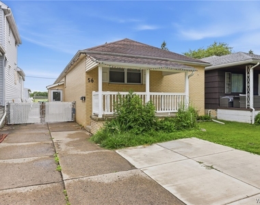 56 Awood Place - Photo Thumbnail 2