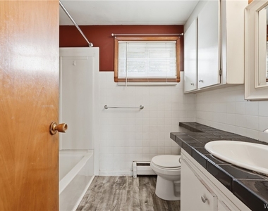 56 Awood Place - Photo Thumbnail 12