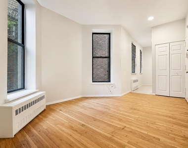 953 Amsterdam Avenue - Photo Thumbnail 1