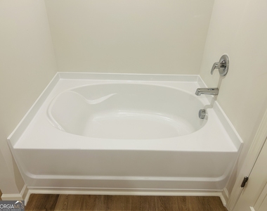 112 Glenrise Drive - Photo Thumbnail 30