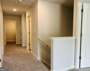 112 Glenrise Drive - Photo Thumbnail 21