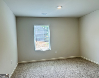 112 Glenrise Drive - Photo Thumbnail 23
