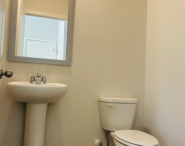 112 Glenrise Drive - Photo Thumbnail 19