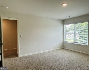 112 Glenrise Drive - Photo Thumbnail 38