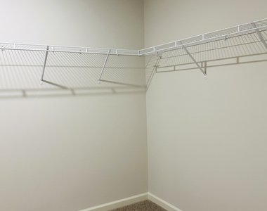 112 Glenrise Drive - Photo Thumbnail 33