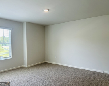 112 Glenrise Drive - Photo Thumbnail 36