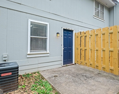 358 N 19th Street - Photo Thumbnail 15