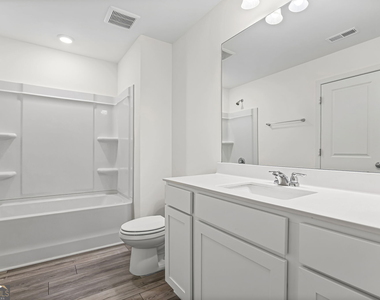 425 Union Station Street - Photo Thumbnail 18