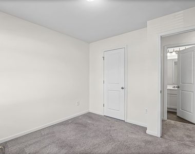 425 Union Station Street - Photo Thumbnail 26