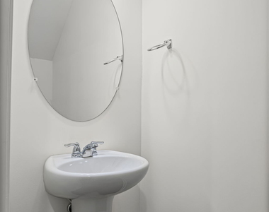 304 Aldgate Way - Photo Thumbnail 12