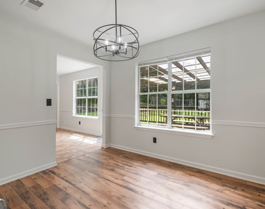 2055 Amberly Glen Way - Photo Thumbnail 9