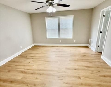 2919 Stone Road - Photo Thumbnail 10