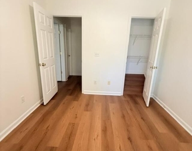 2781 Terrell Trace Drive - Photo Thumbnail 11