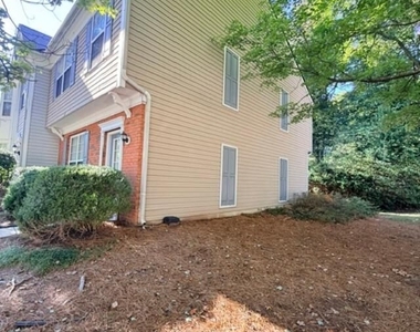 2781 Terrell Trace Drive - Photo Thumbnail 16