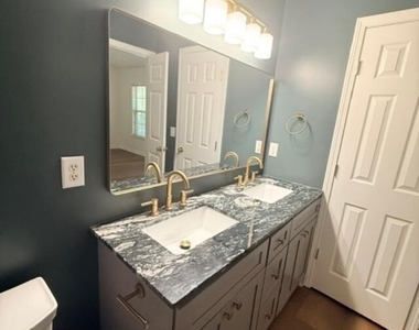 2781 Terrell Trace Drive - Photo Thumbnail 9