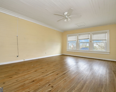304 Boulevard - Photo Thumbnail 21
