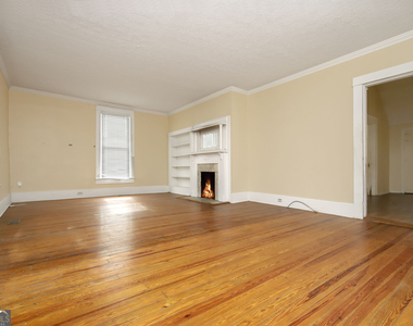 304 Boulevard - Photo Thumbnail 4
