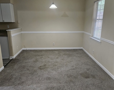 2096 Hilda Burns Place - Photo Thumbnail 2