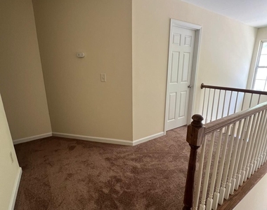 5080 Lower Elm Street - Photo Thumbnail 6