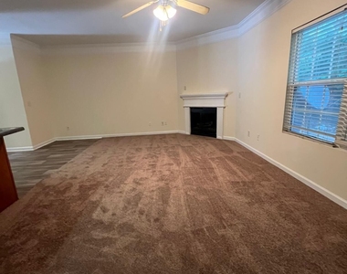 5080 Lower Elm Street - Photo Thumbnail 3