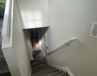 828 Tradd Court - Photo Thumbnail 6
