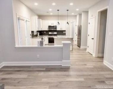 4644 Creekside Cove - Photo Thumbnail 23