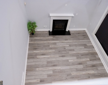 4644 Creekside Cove - Photo Thumbnail 16