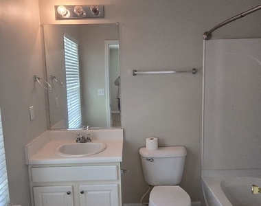 819 Society Court - Photo Thumbnail 21