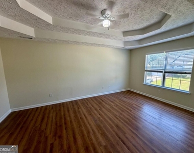 4212 Reeshemah Street - Photo Thumbnail 8