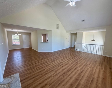 4212 Reeshemah Street - Photo Thumbnail 5