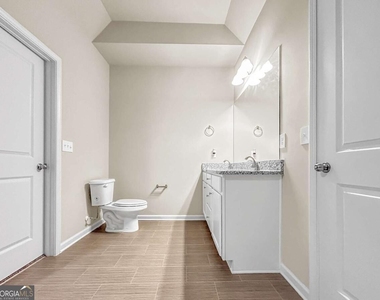 106 Culver Street - Photo Thumbnail 10