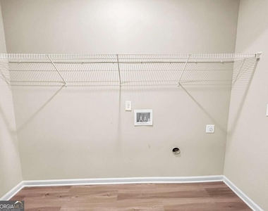 106 Culver Street - Photo Thumbnail 7