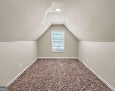 106 Culver Street - Photo Thumbnail 8