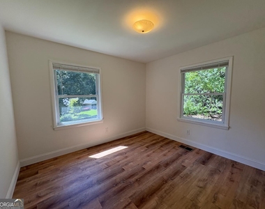 122 Kenimer Circle - Photo Thumbnail 21