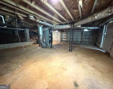 122 Kenimer Circle - Photo Thumbnail 9