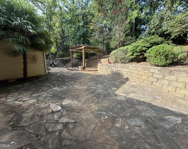 649 Lawton Ridge Drive - Photo Thumbnail 32
