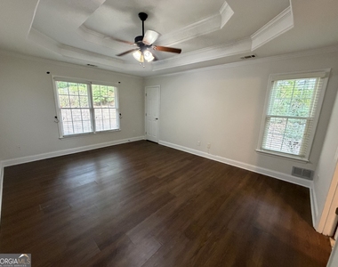 649 Lawton Ridge Drive - Photo Thumbnail 12