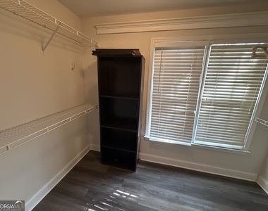 649 Lawton Ridge Drive - Photo Thumbnail 17