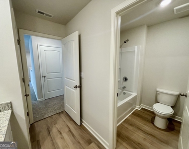2986 Daxton Lane - Photo Thumbnail 22