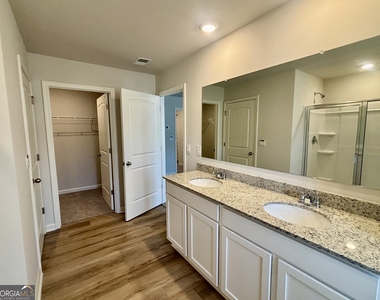 2986 Daxton Lane - Photo Thumbnail 19