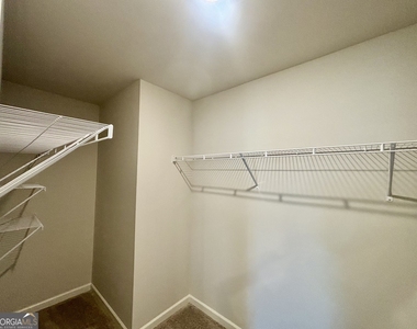 2986 Daxton Lane - Photo Thumbnail 24
