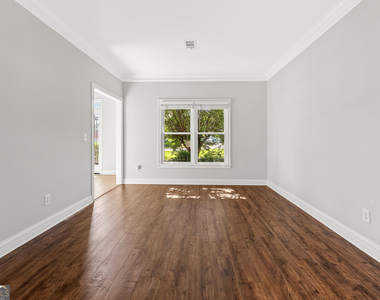 969 Light House Way - Photo Thumbnail 8