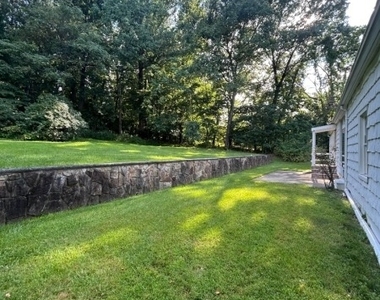 318 Palmer Rd - Photo Thumbnail 18