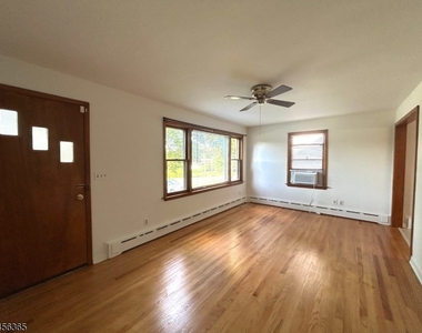 318 Palmer Rd - Photo Thumbnail 9