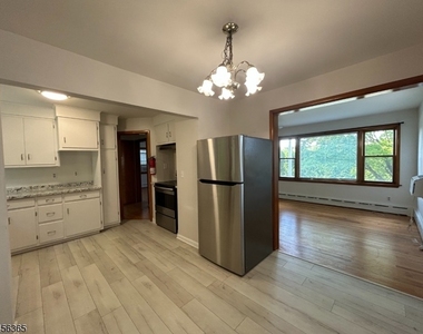 318 Palmer Rd - Photo Thumbnail 7